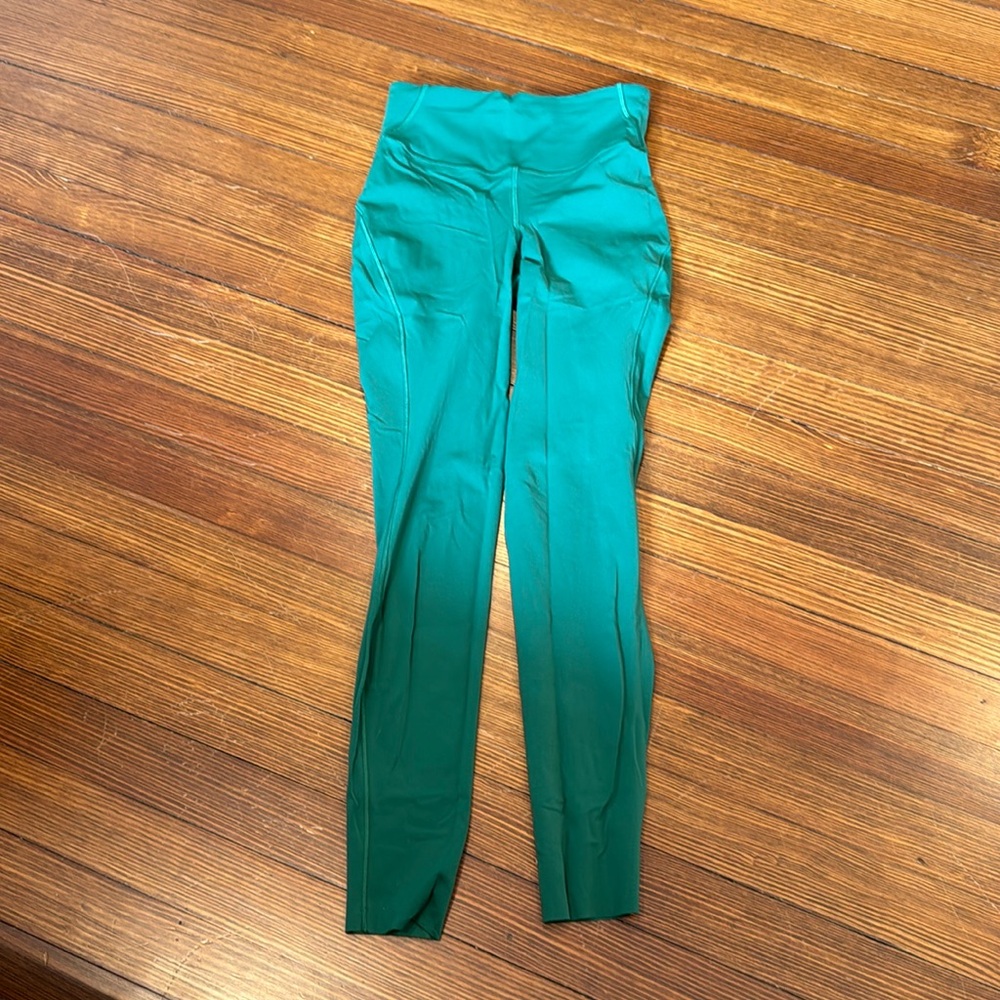 Lululemon 3/4 Length leggings